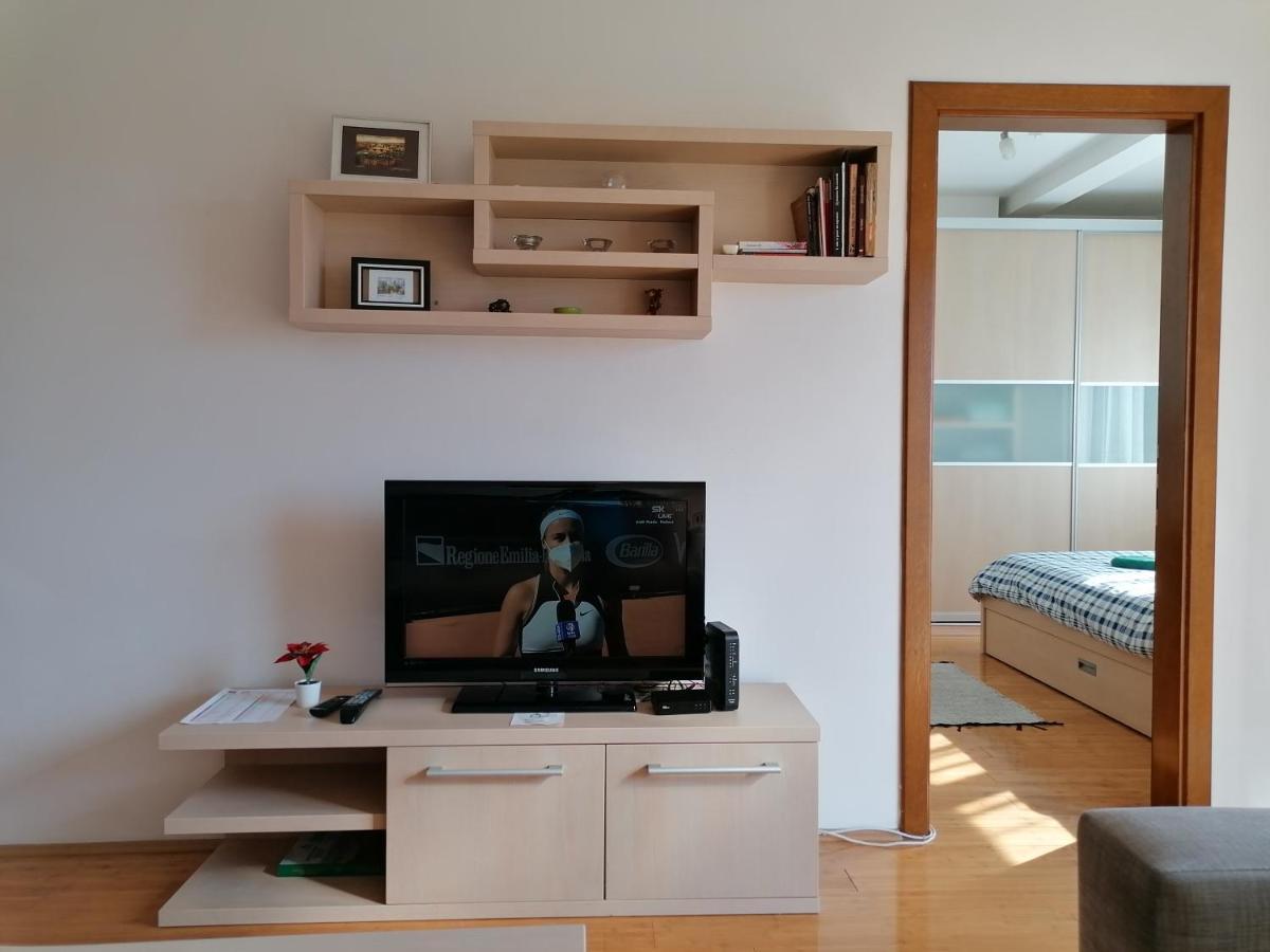 Apartman Breza Kruševac エクステリア 写真