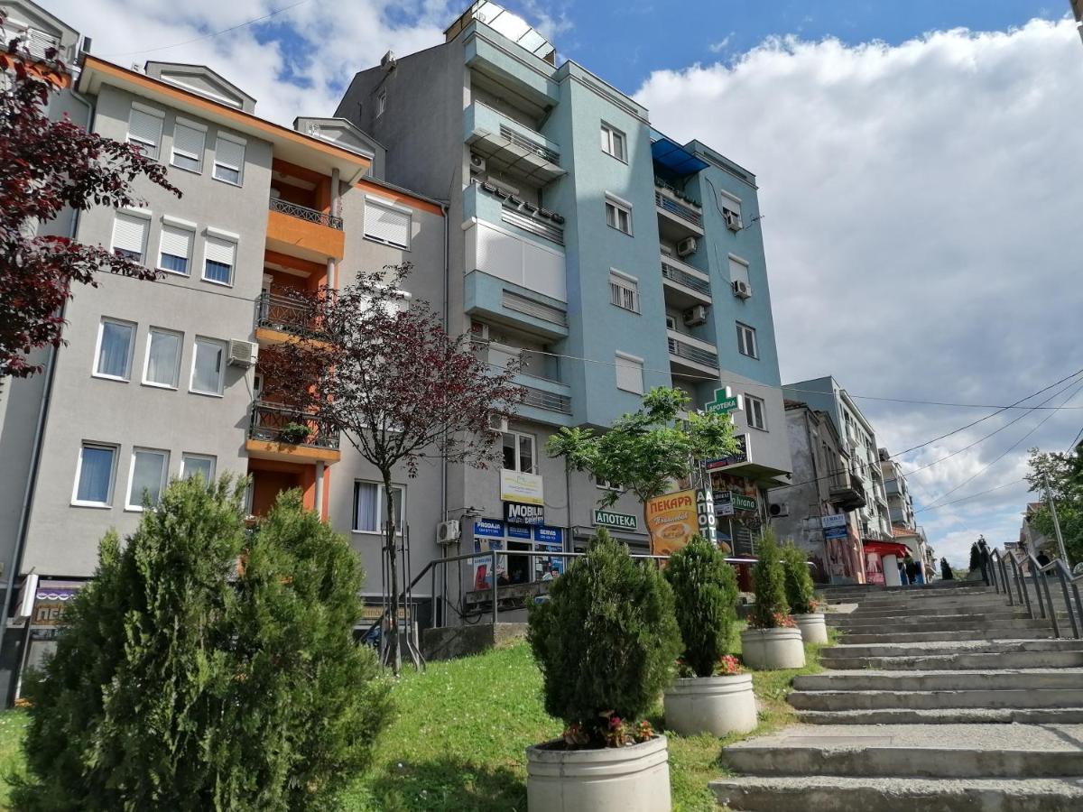 Apartman Breza Kruševac エクステリア 写真